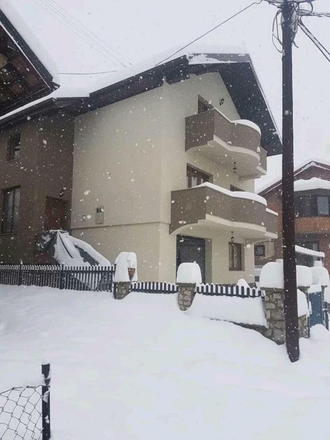 Visoko Homestay Esterno foto
