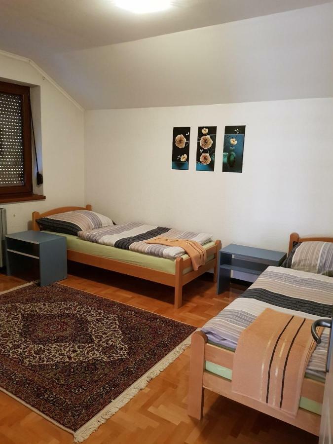 Visoko Homestay Esterno foto